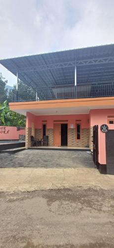 Cisarua Villa | Villa Pondok Aurora