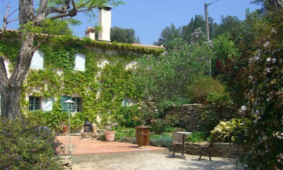 La Ciotat Villa | Villa & pool, Absolute calm, Spacious garden