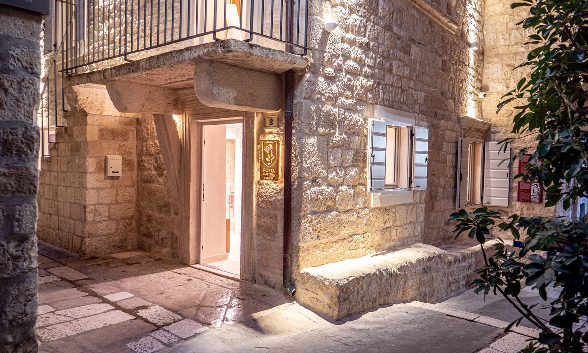 Hvar Old Town Hotel | Villa Porta Maestra