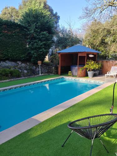 Saint-Andre-d'Olerargues Villa | Villa privée avec piscine , jacuzzi , sauna , borne Arcade
