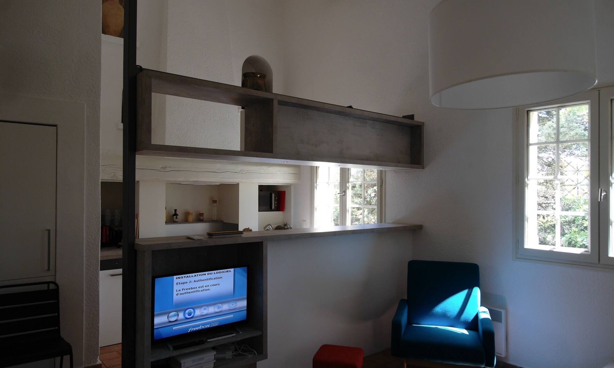 Villeneuve-les-Avignon Villa | Villa prox. Avignon, swimming pool, calm park