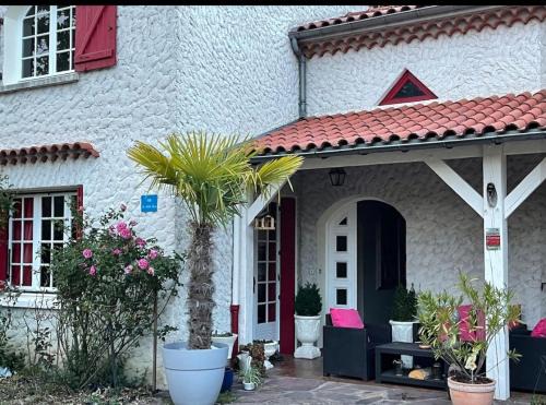 Ris Villa | Villa Provençale avec Spa Piscine Privée