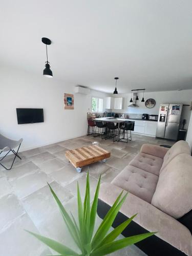 Sollies-Toucas Villa | Villa Provence Méditerranée