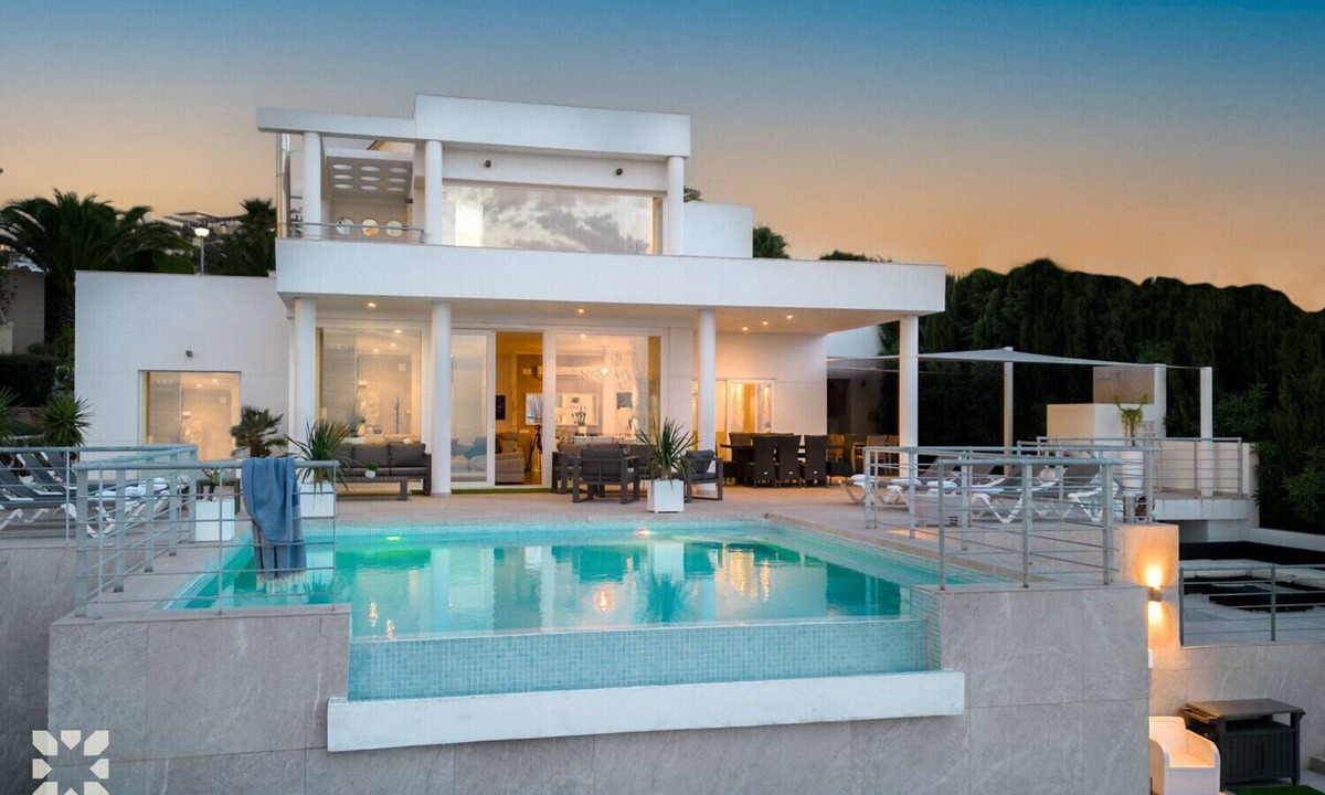 Cumbre del Sol Villa | Villa PUNTA VISTA by Abahana Villas