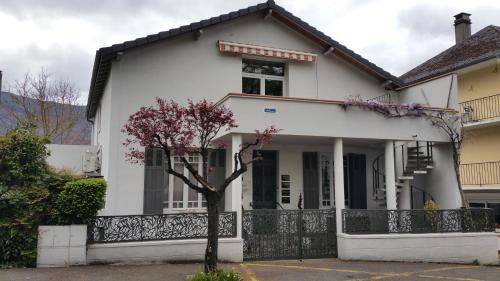 Argeles Gazost Apartment | Villa Pyrene