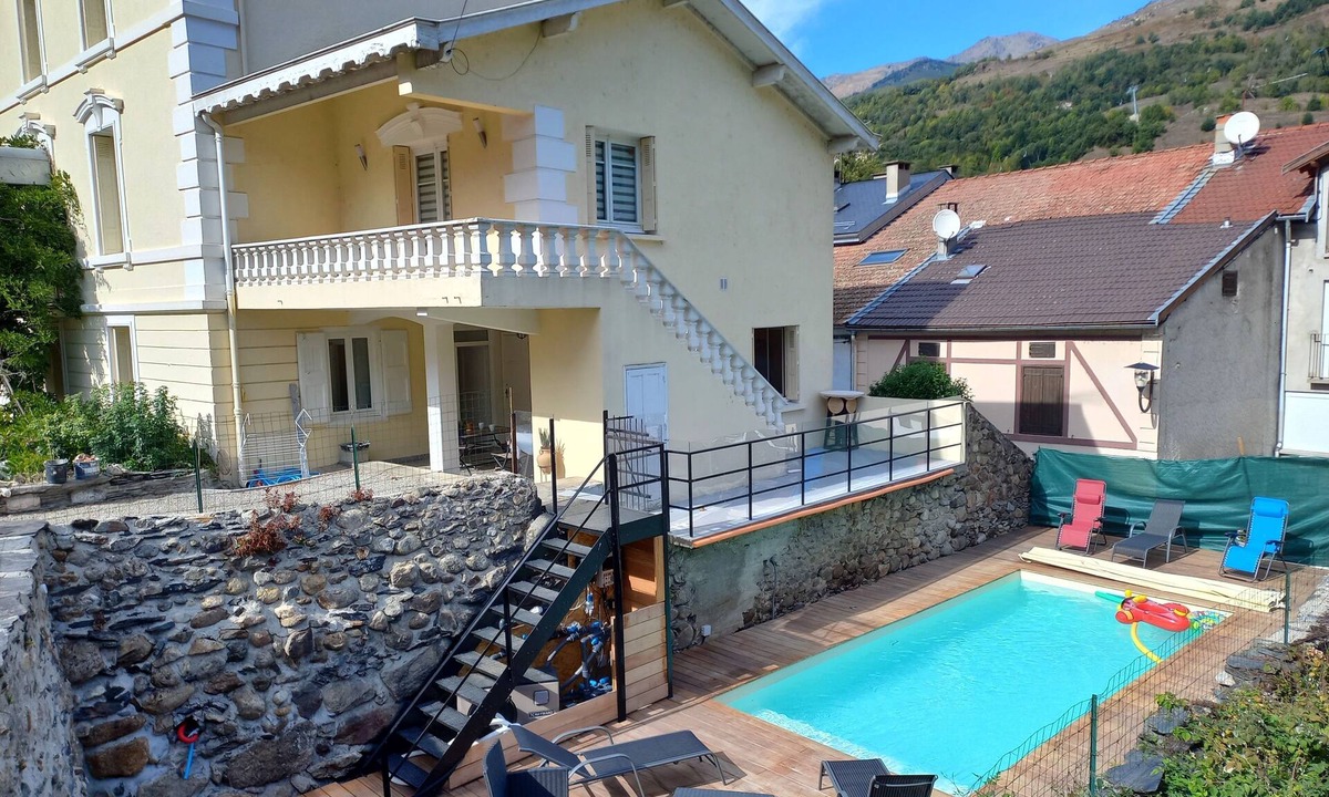 Luzenac Villa | VILLA PYRENEES ARIEGEOISES