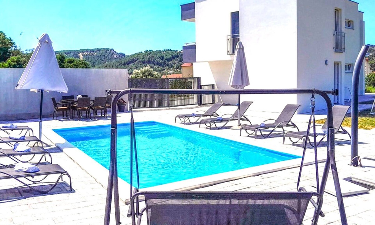 Lopar Villa | Villa Rab Paradise pool by Villas Guide