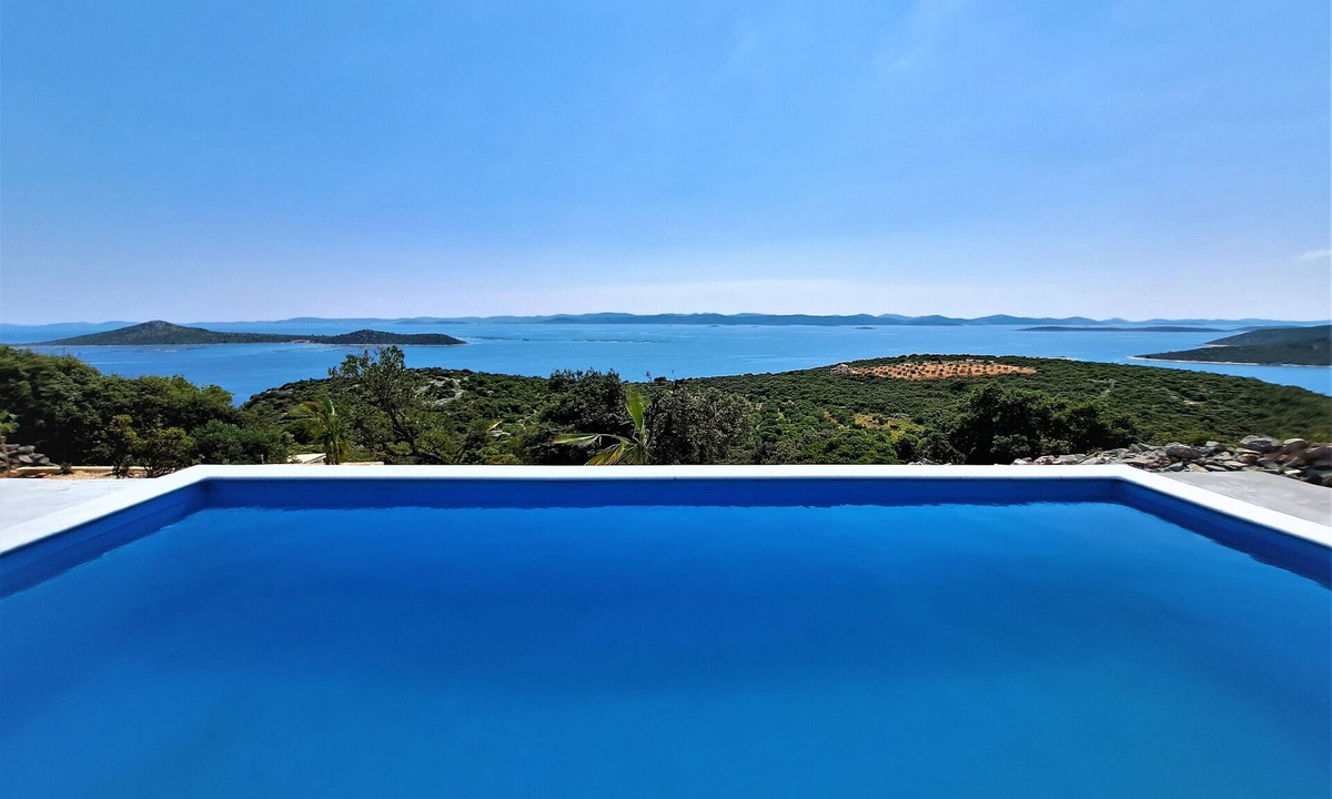 Tkon House | Villa Robinson is romantic stone house with pool and fantastic view.