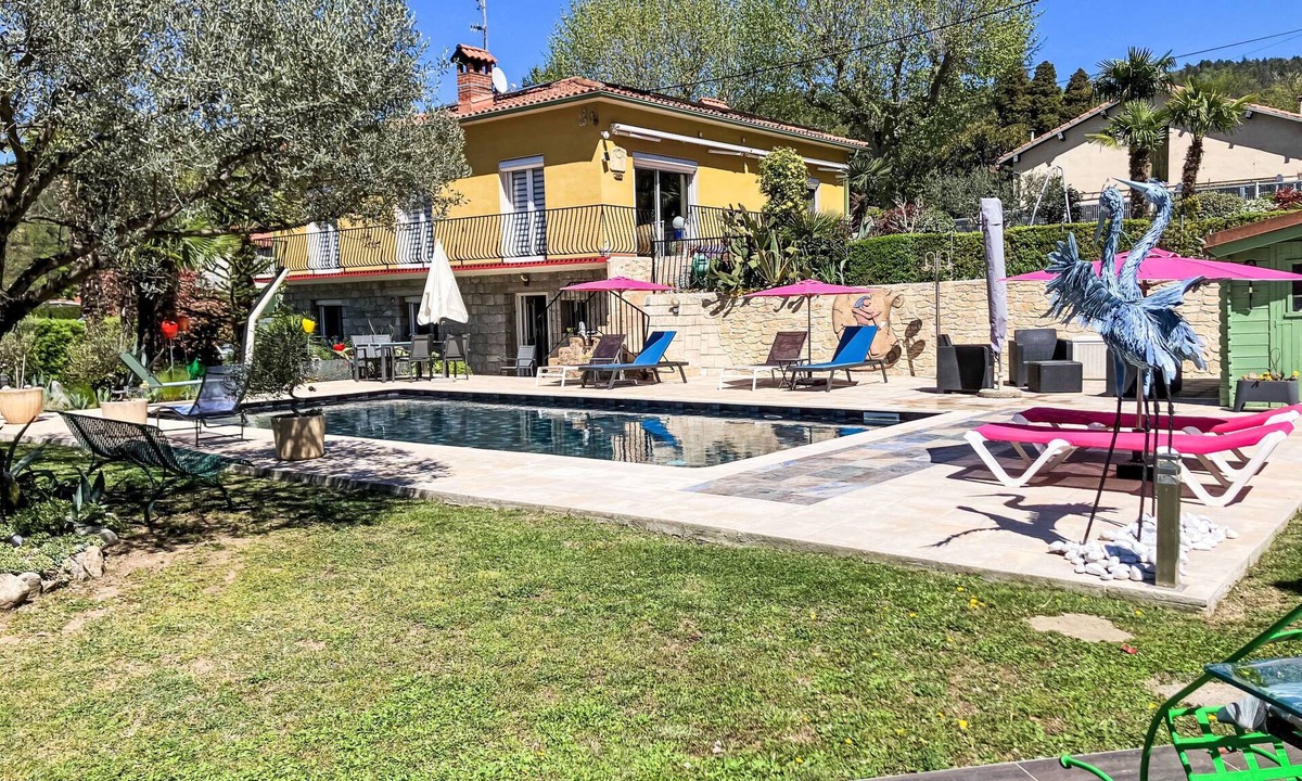 Vernet-les-Bains House | "Villa romaga mit Wallbox by Interhome