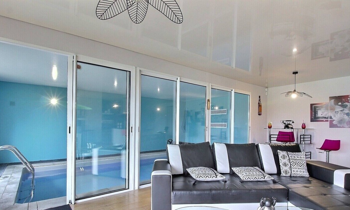 Plesidy House | Villa Rosalie - PLESIDY