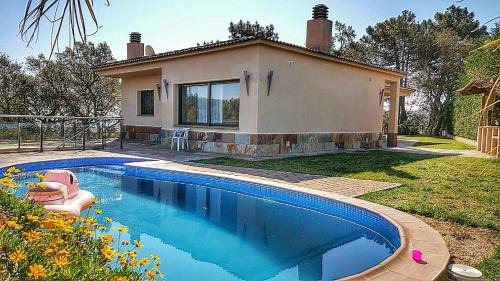 Lloret de Mar Villa | Villa Roselles