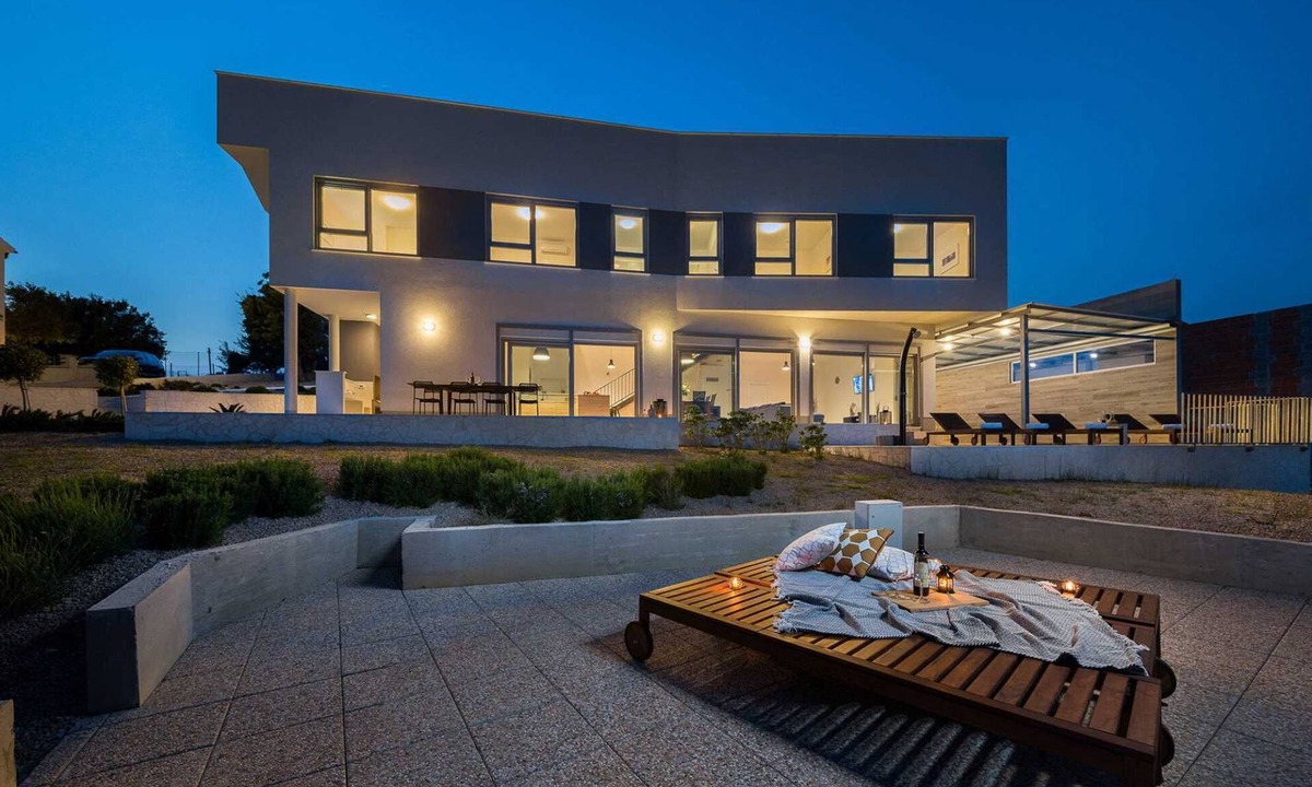 Posedarje Villa | Villa Royal Blue with Heated Pool