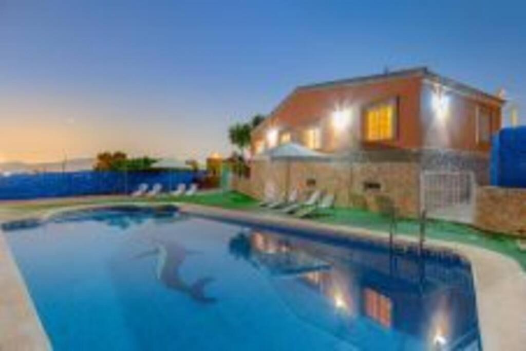 Los Valientes Villa | Villa Rural Piscina fortuna luxury23 personas 10 Habitaciones habitaciones wifi