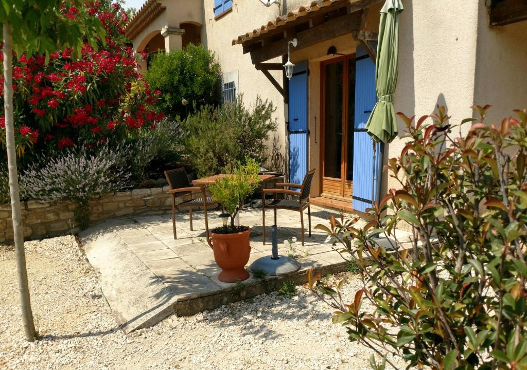 La Roque-sur-Ceze Apartment | Villa Sénégas