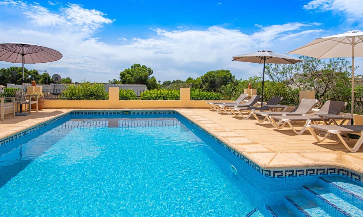 Pinar del Advocat Villa | Villa Safran - Relax, swim and unwind