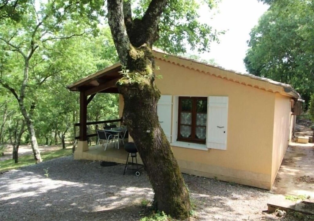 Saint Alban Auriolles House | Villa Saint-Alban-Auriolles, 2 bedrooms, 4 persons