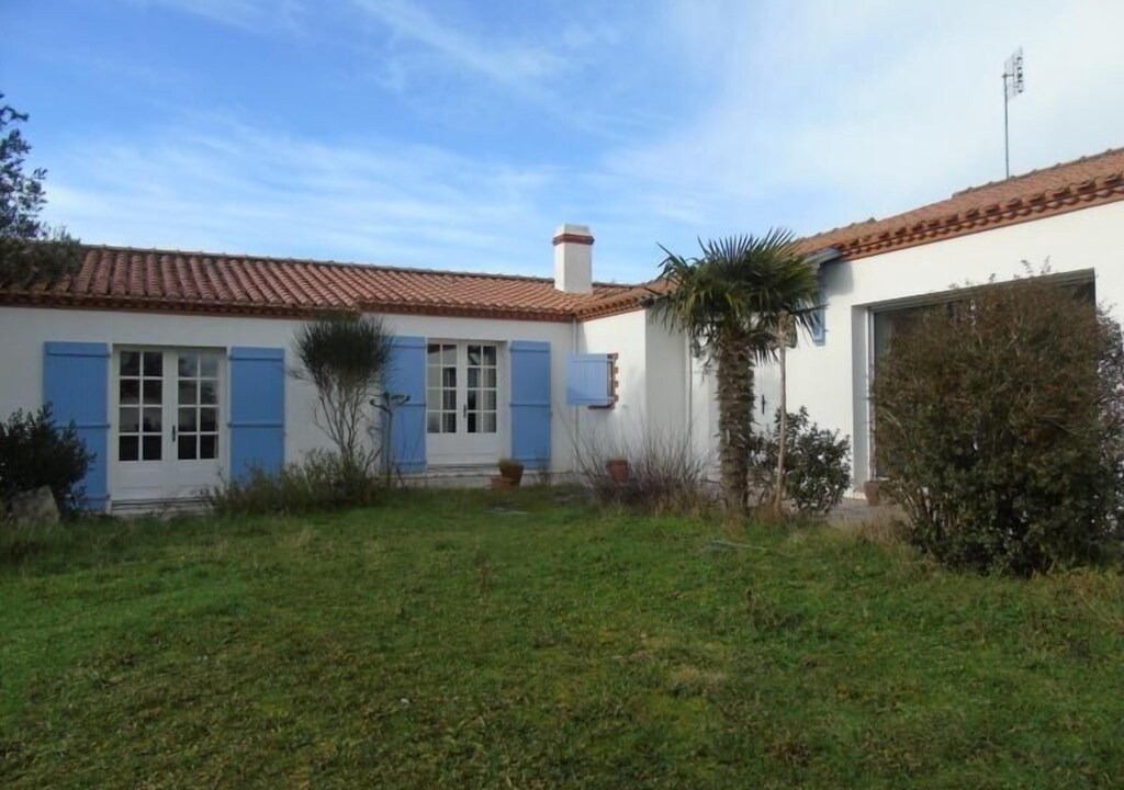 Saint-Jean-de-Monts House | Villa Saint-Jean-de-Monts, 4 bedrooms, 10 persons