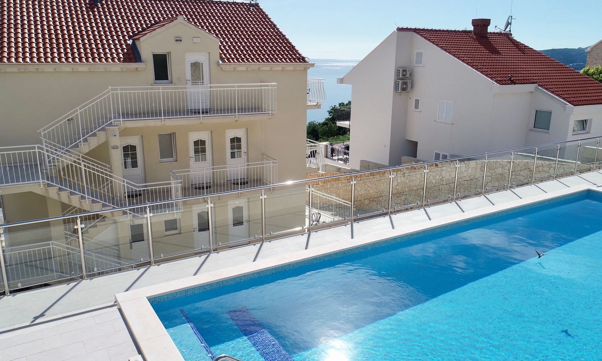 Plat Apartment | Villa Samba - Studio with Terrace and Sea View