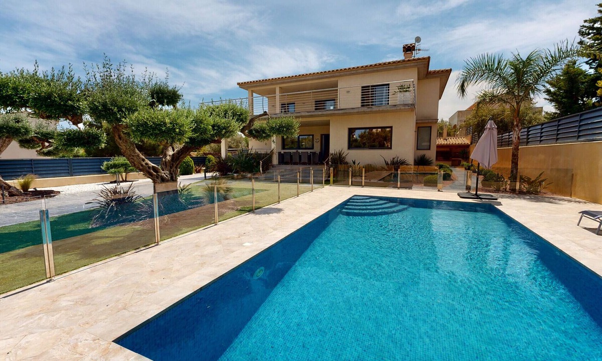 El Perello Villa | VILLA SANTA LLUCIA