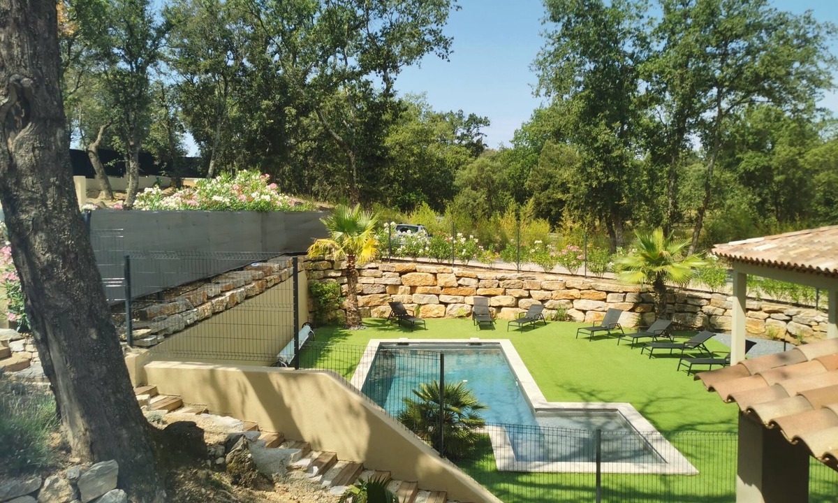 Plan-de-la-Tour Bed & Breakfast | Villa Saona