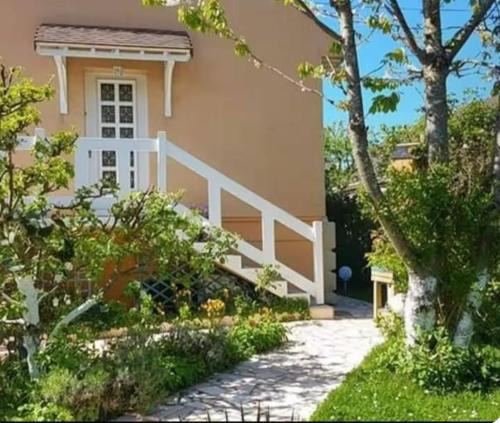 Saint-Martin-du-Littoral Villa | Villa Sauna & mer