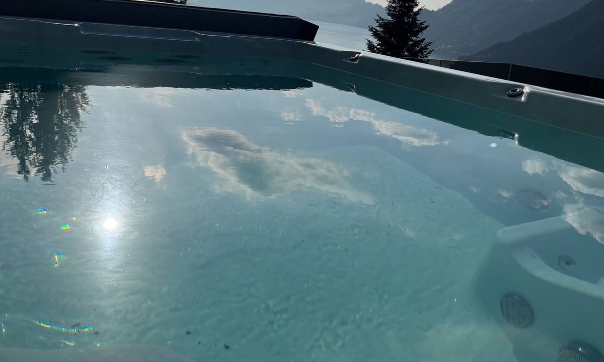 Ruetli House | Villa Seelisberg with jacuzzi and panoramic views