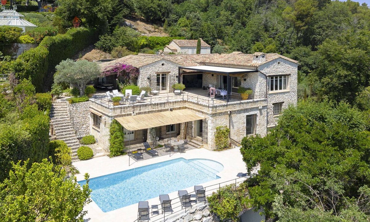 Saint-Paul-de-Vence Villa | Villa Serendipity - with village view