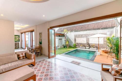 Pemecutan Kelod Villa | Villa Shantia by Bby Diamond