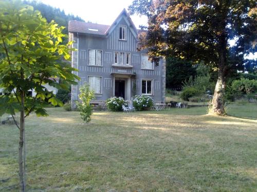 Le Cheylard House | Villa Signerose - chambres chez l'habitant au Cheylard