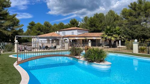 Signes House | Villa Signo - Piscine privée