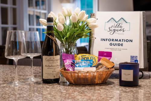 Norwich Villa | Villa Signor