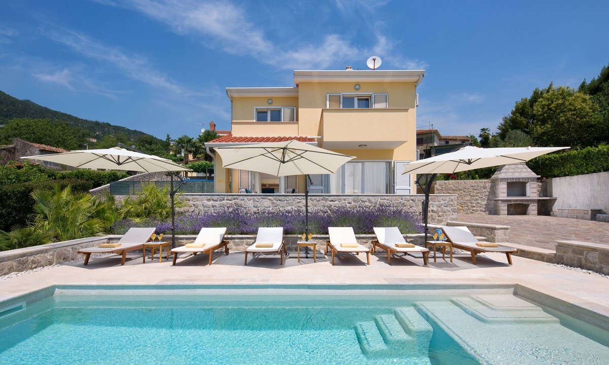 Poljane House | Villa Silvija (V9061-K1) - Icici