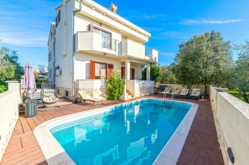 Sveti Filip i Jakov Villa | Villa Slavica ZadarVillas