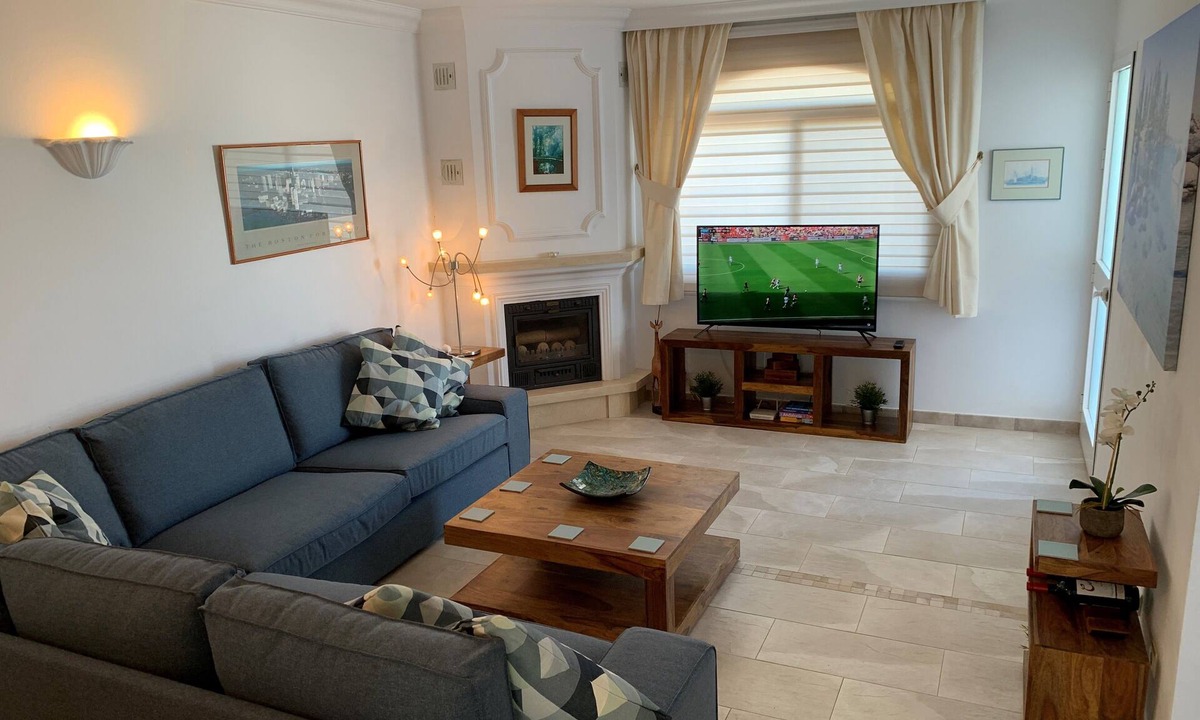 Nerja Villa | Villa Sol Jardin: 4 bed air conditioned family villa with shared pool