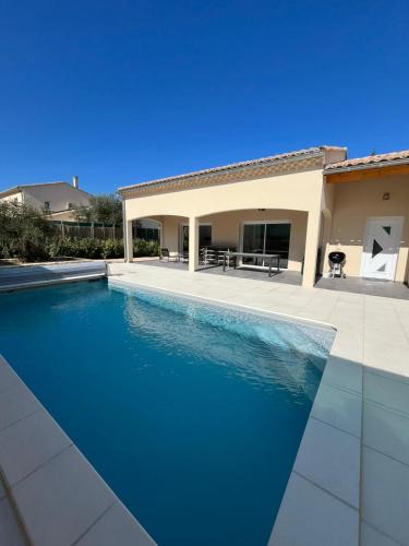 Saint-Remeze Villa | Villa Solis à proximité des Gorges de l'Ardèche