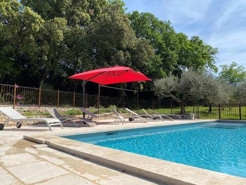 Saint Michel d'Euzet Villa | Villa spacieuse avec piscine à Saint-Michel-d'Euzet