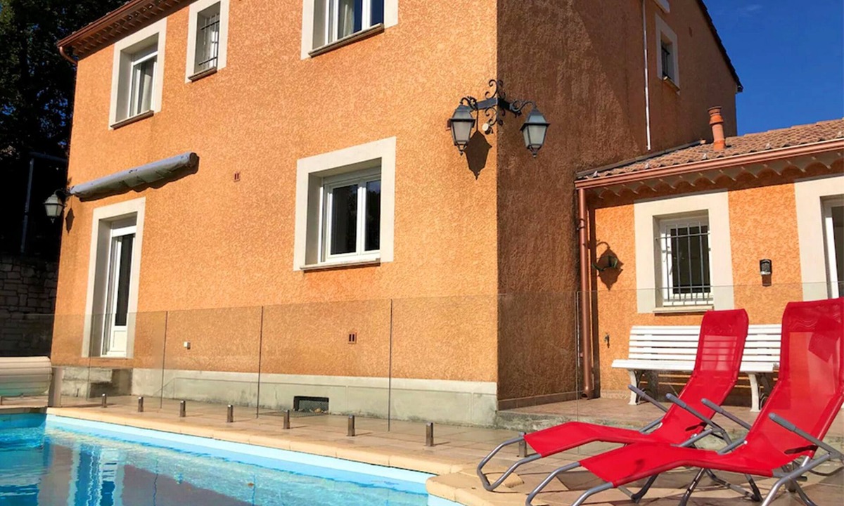 Mons House | Villa Spacieuse Avec Piscine Privée aux Pieds des Cévennes