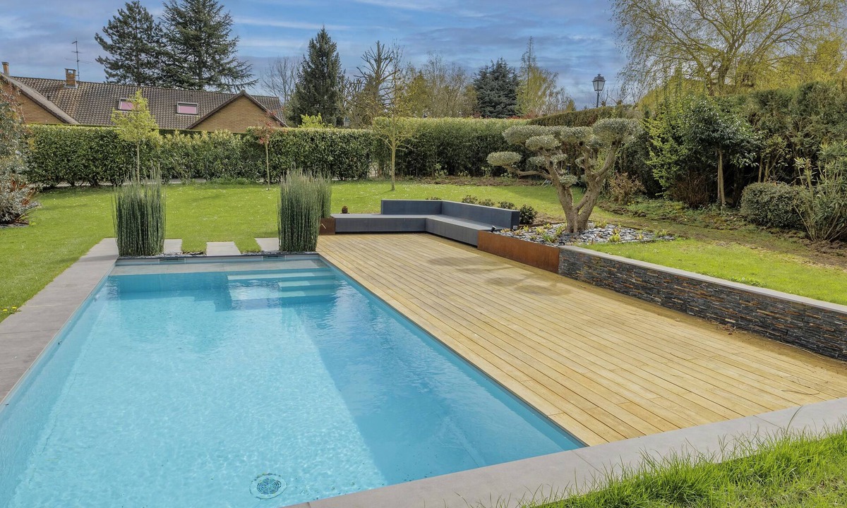 Saint-Nom-la-Breteche Villa | Villa St Nom la Bretèche