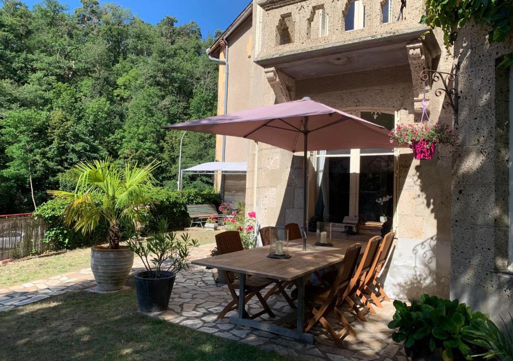 Saint-Nectaire Bed & Breakfast | Villa St. Hubert