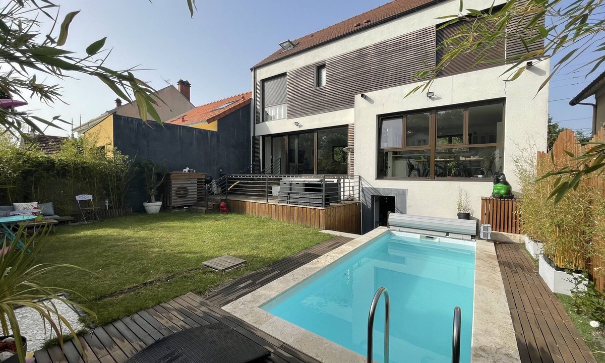 Sucy-en-Brie House | Villa Sucy with private pool