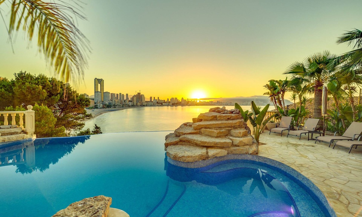 Benidorm Villa | Villa SUNSET Benidorm WOW RANGE