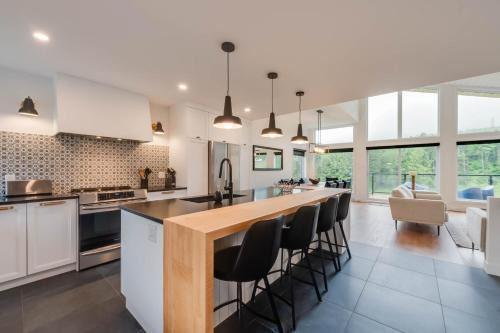 Beaupre Ski Chalet | Villa sur le golf 138 - 8 personnes - 4 chambres