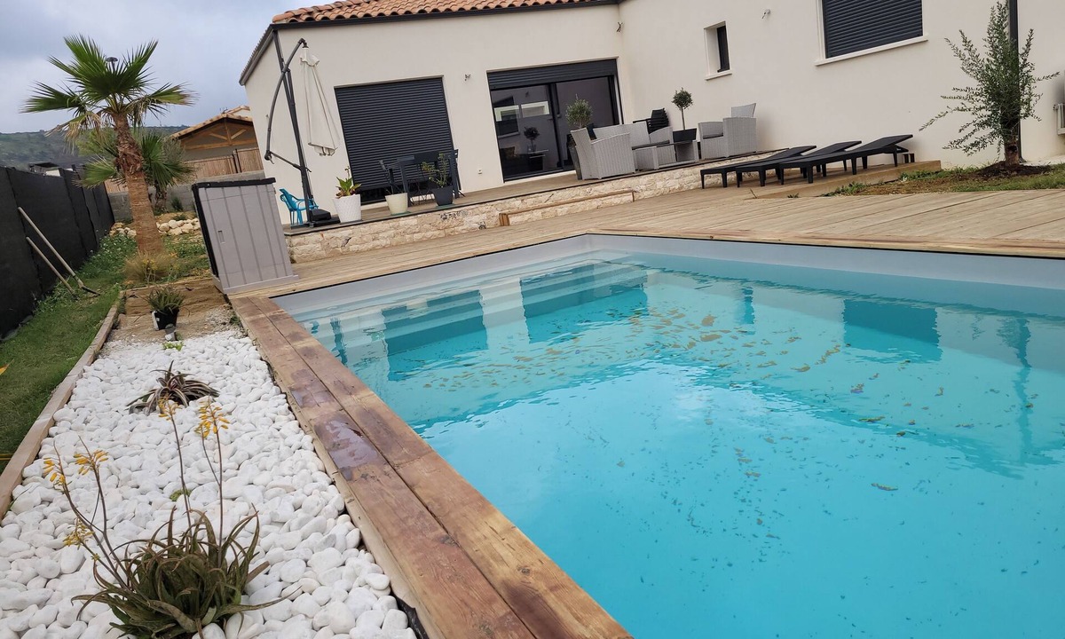 Aumelas Villa | Villa t4 Avec Piscine a Louer du Samedi 3 au Samedi 17 Aout 2024