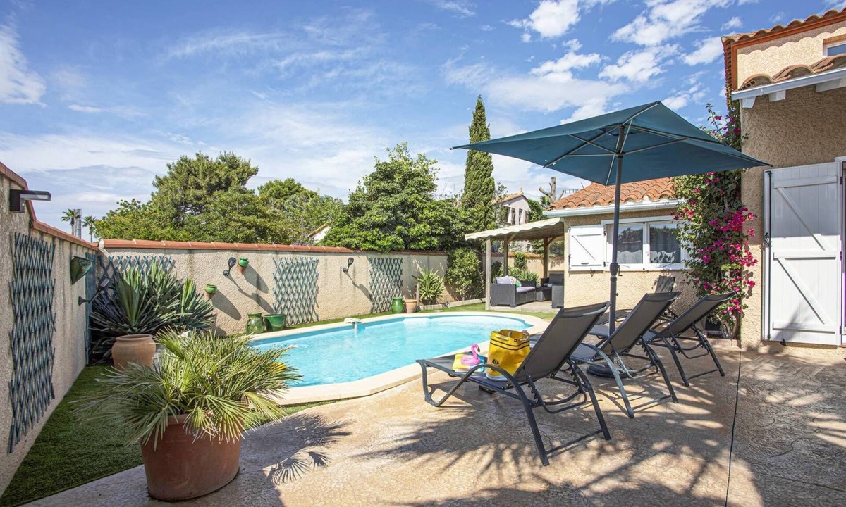 Sainte-Marie-la-Mer Apartment | Villa T5 Avec Piscine Privée Proche Plage et Commerces - 8ceris10