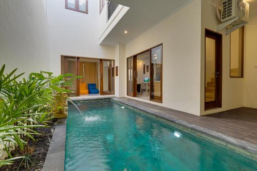 Denpasar Barat Villa | Villa Taman Seminyak 46 Near Double Six Beach