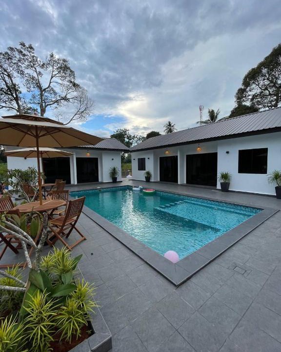 Buloh Kasap House | Villa The Quarry Segamat