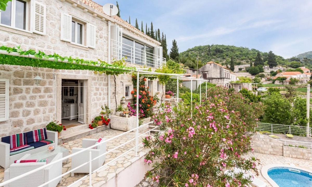 Orasac Villa | Villa Toni - Five Bedroom Villa, Sleeps 10