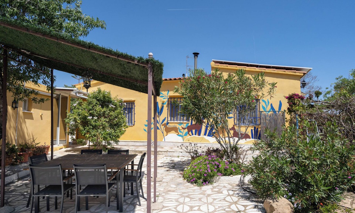 Torrent House | Villa Torrent: Long-term Living & Workspace