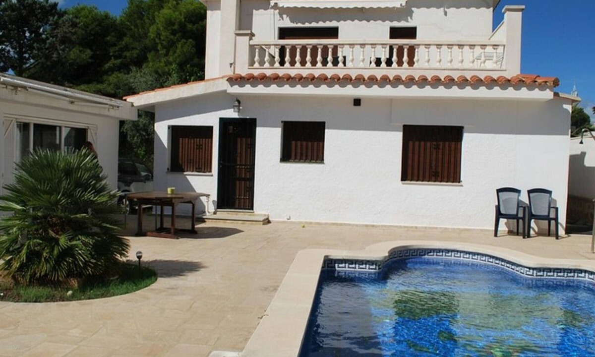 Calafat Cottage | Villa tranquille avec piscine au bord de la Costa Dorada