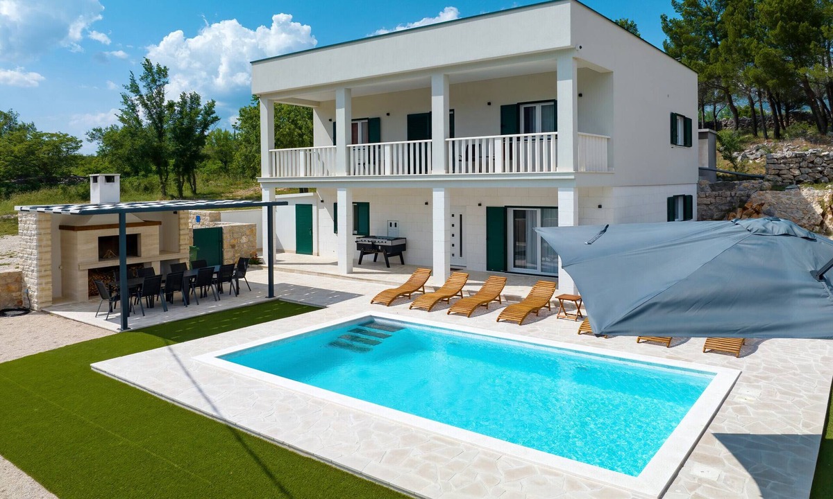 Krusevo Villa | Villa Vallis with pool